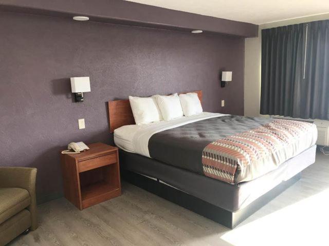 Executive Inn 킹스빌 외부 사진
